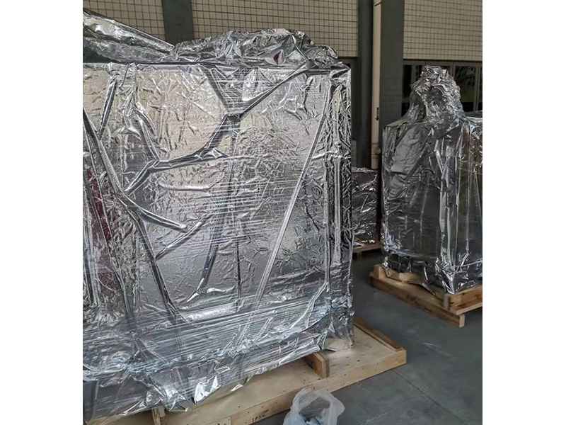 出口(kǒu)澳大利亞免(miǎn)檢木箱真空(kōng)包裝